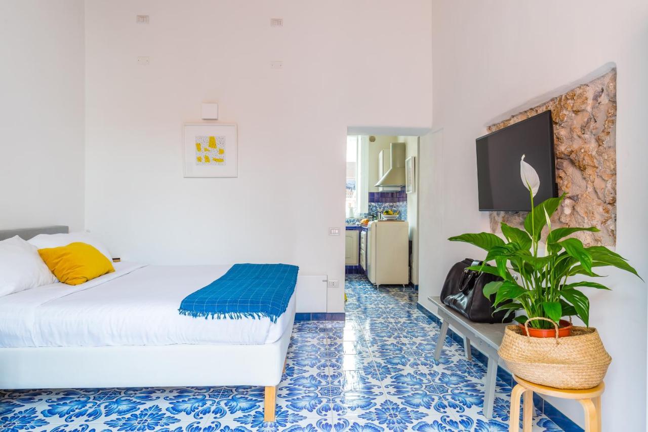 Апартаменты Starhost - La Casa Al Duomo Виетри Экстерьер фото